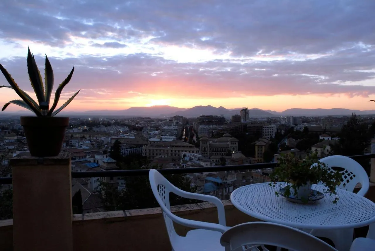 Apartamento Carmen en el Albaicín con Jardin y Vistas Granada 0*,  España